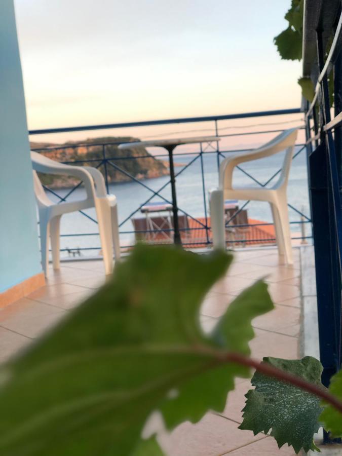 Dina House Apartman Himara Kültér fotó
