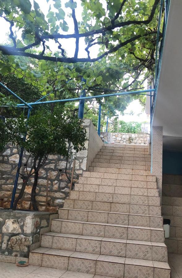 Dina House Apartman Himara Kültér fotó