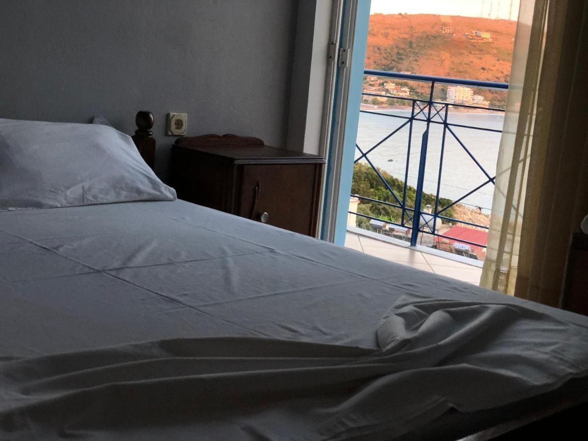 Dina House Apartman Himara Kültér fotó