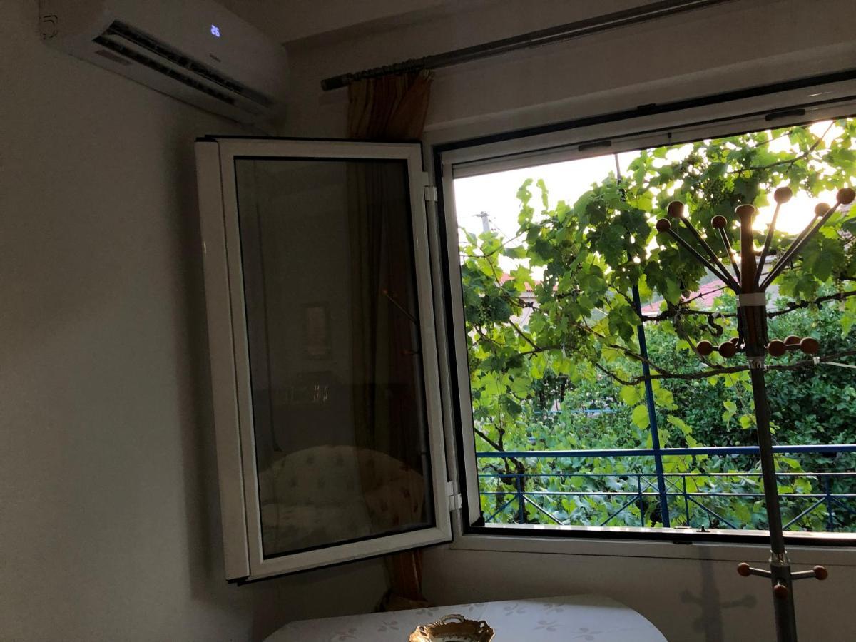 Dina House Apartman Himara Kültér fotó