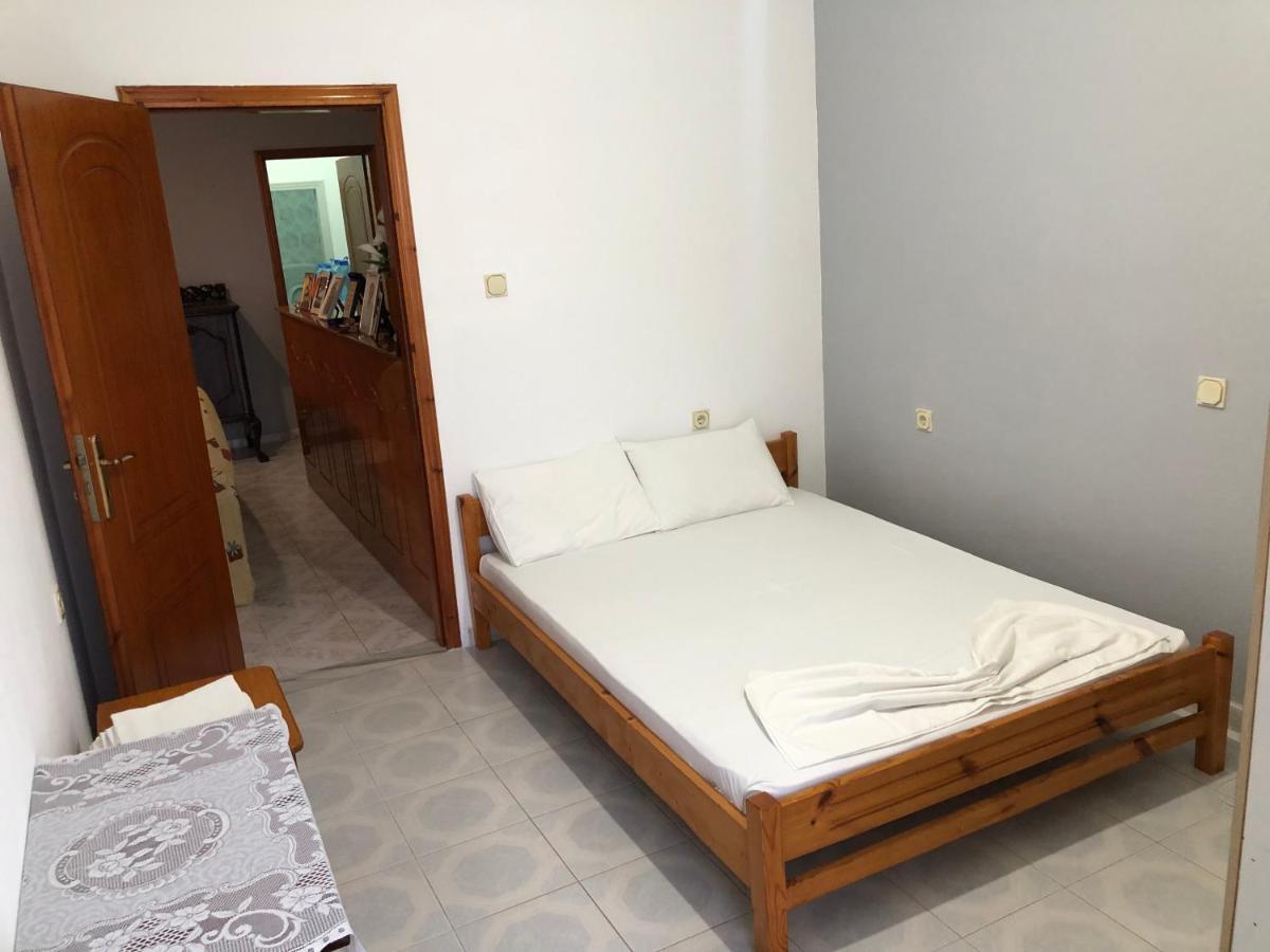 Dina House Apartman Himara Kültér fotó