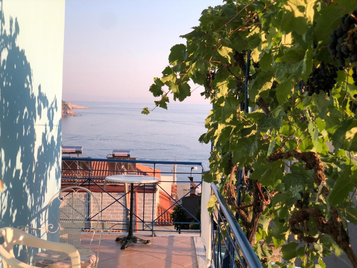 Dina House Apartman Himara Kültér fotó