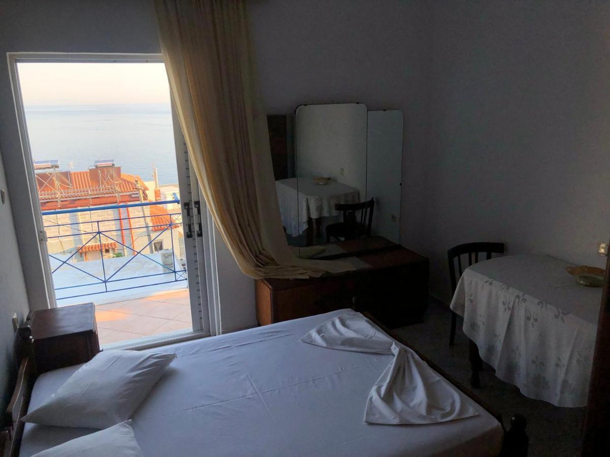 Dina House Apartman Himara Kültér fotó