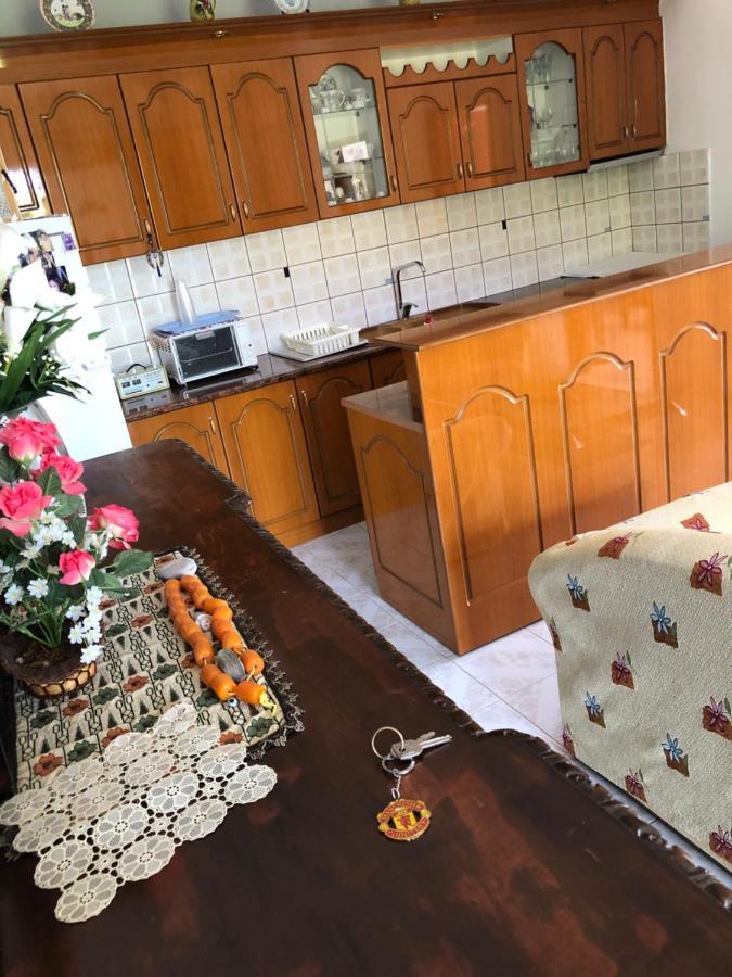 Dina House Apartman Himara Kültér fotó