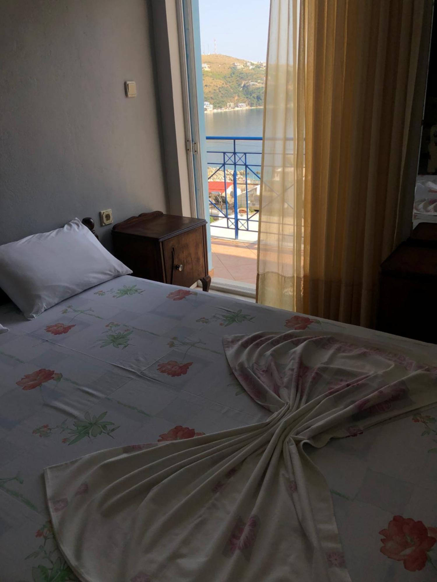 Dina House Apartman Himara Kültér fotó